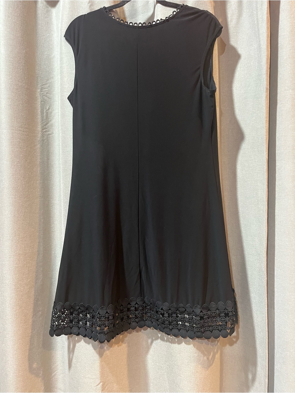 Nicole Miller Black Sleeveless A-Line Dress with Scalloped Cutout Hem